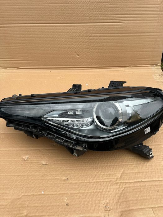 Фара Alfa Romeo Giulia