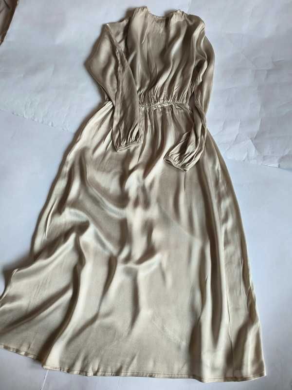 Efektowna sukienka Answear Lab M/L