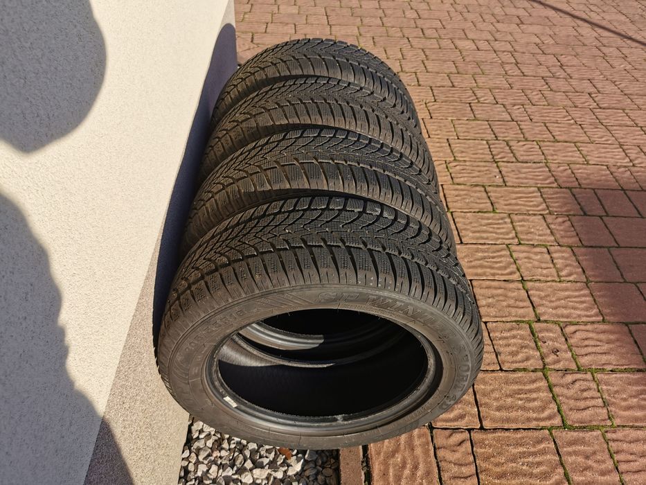 Komplet - Opony Zimowe Dunlop SP Winter Sport 205/55 R16