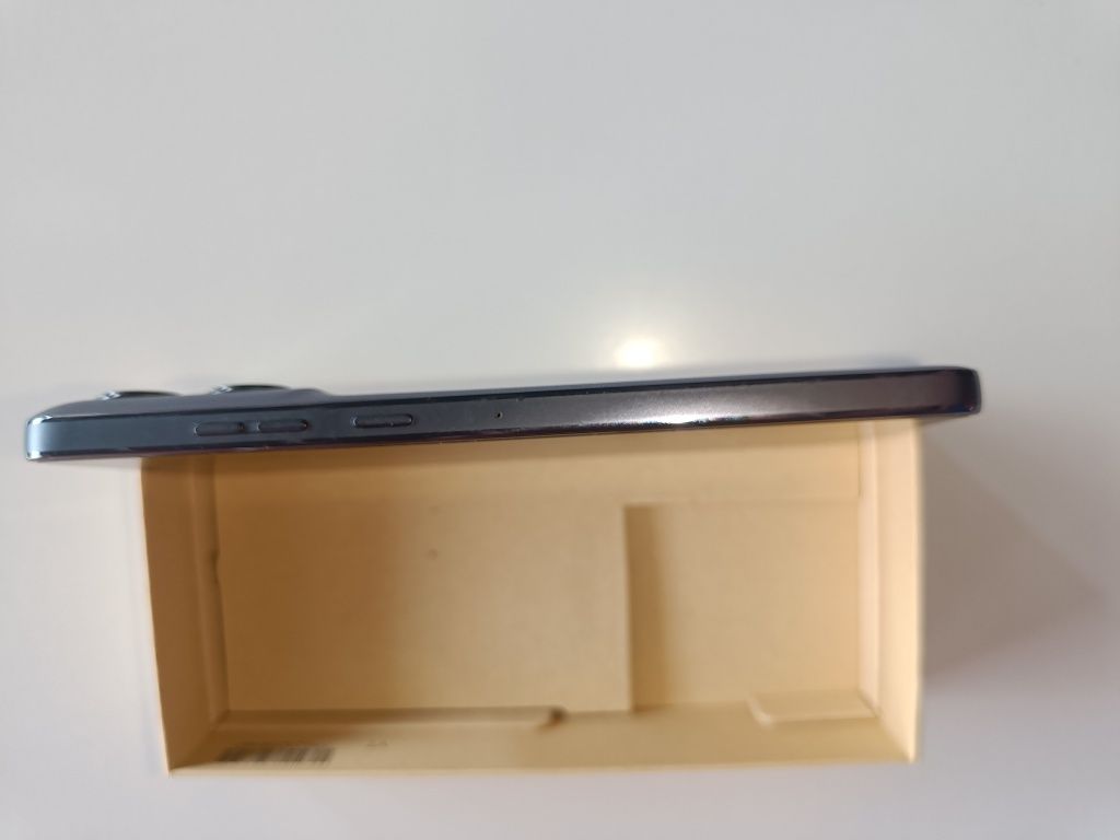 Motorola edge 50 NEO 256Gb із страховкою