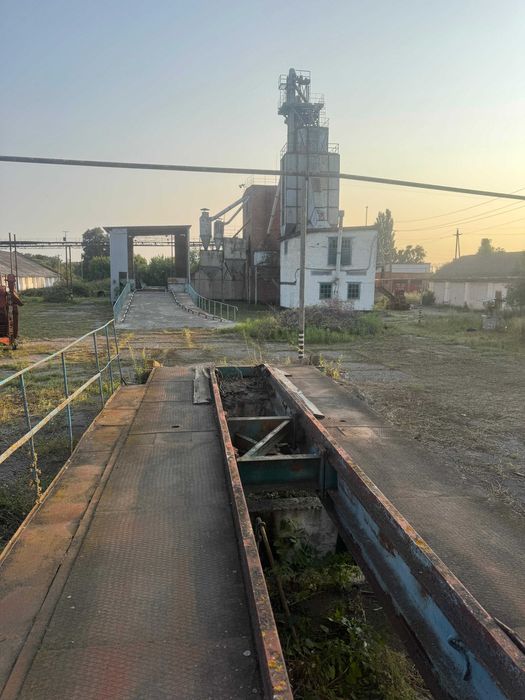 Продаж елеватора підлогового зберігання на 48 000 тонн, Полтавська обл