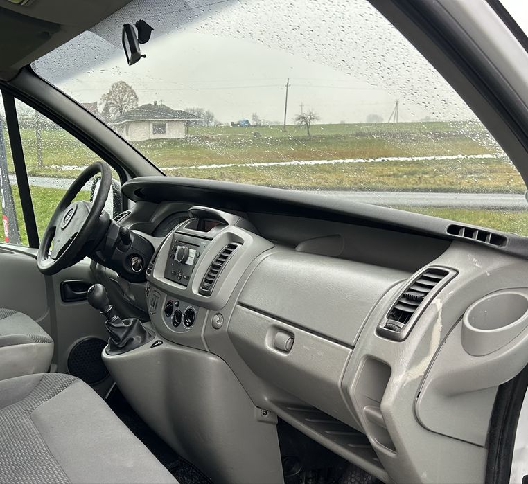 Opel Vivaro Niemcy 2,0 CDTi  114 KW