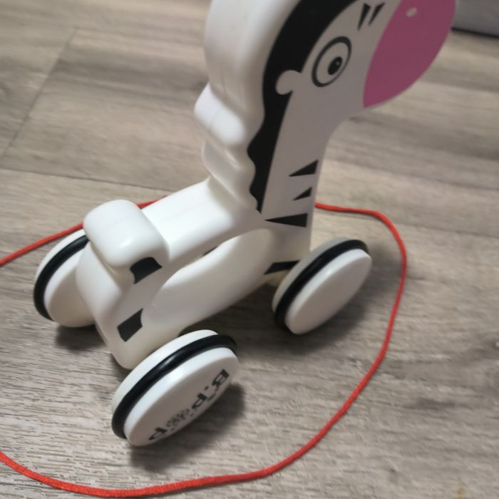 Детская игрушка каталка лошадка!