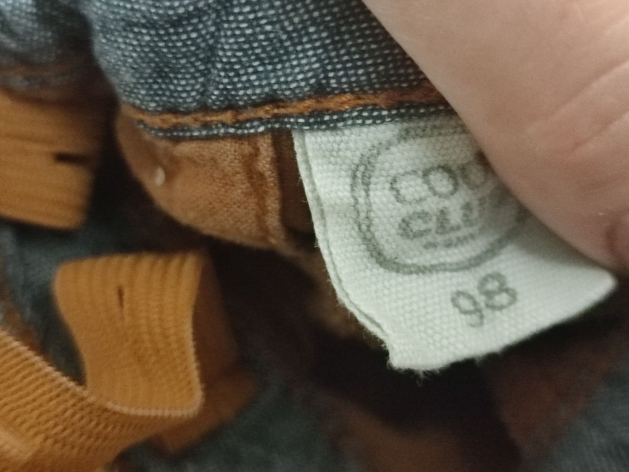 Komplet 4 par spodni dla chłopca rozmiar 98