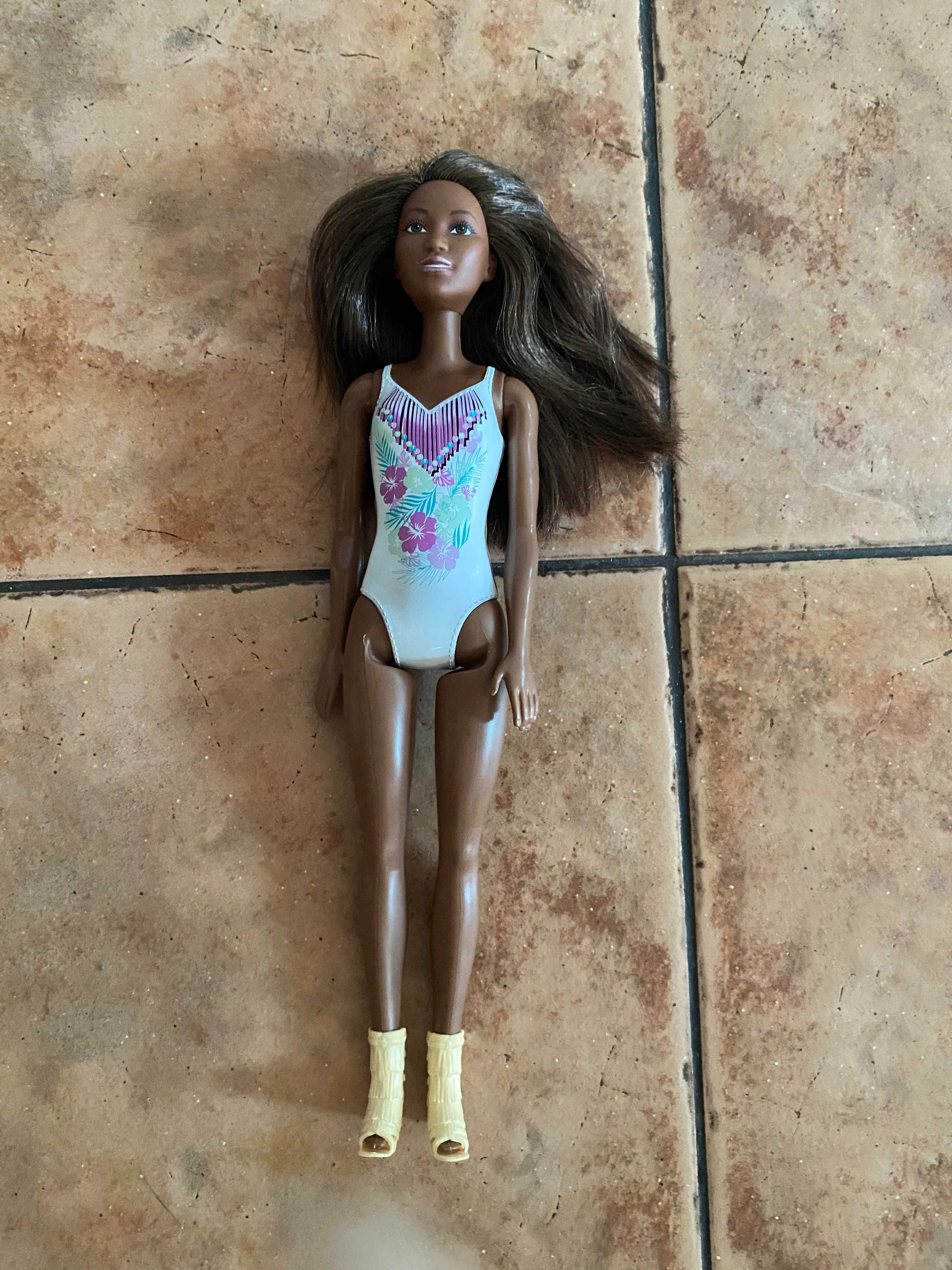 Lalka Barbie w stroju kąpielowym