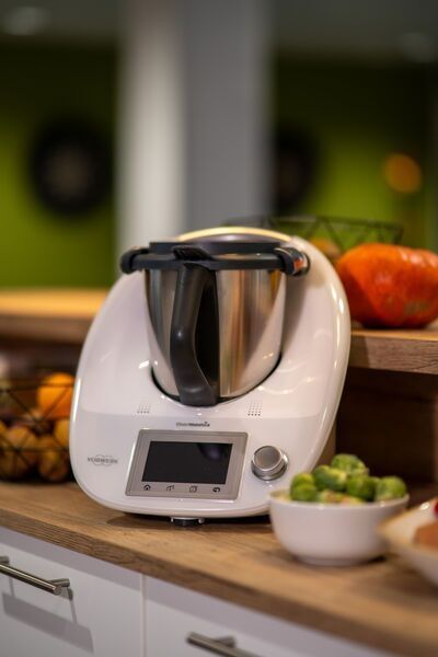 Bimby tm5 como nova com todos os acessórios