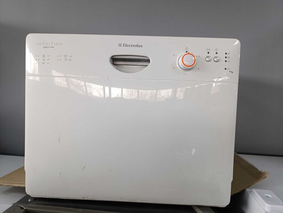 Посудомийна машина ELECTROLUX ESF 2420 Б/У