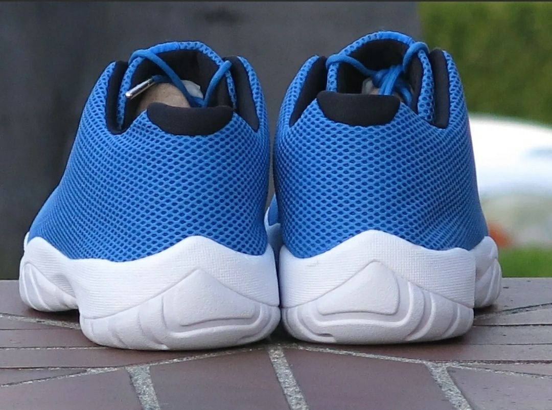 Кроссовки Air Jordan Future Low "Light Blue"