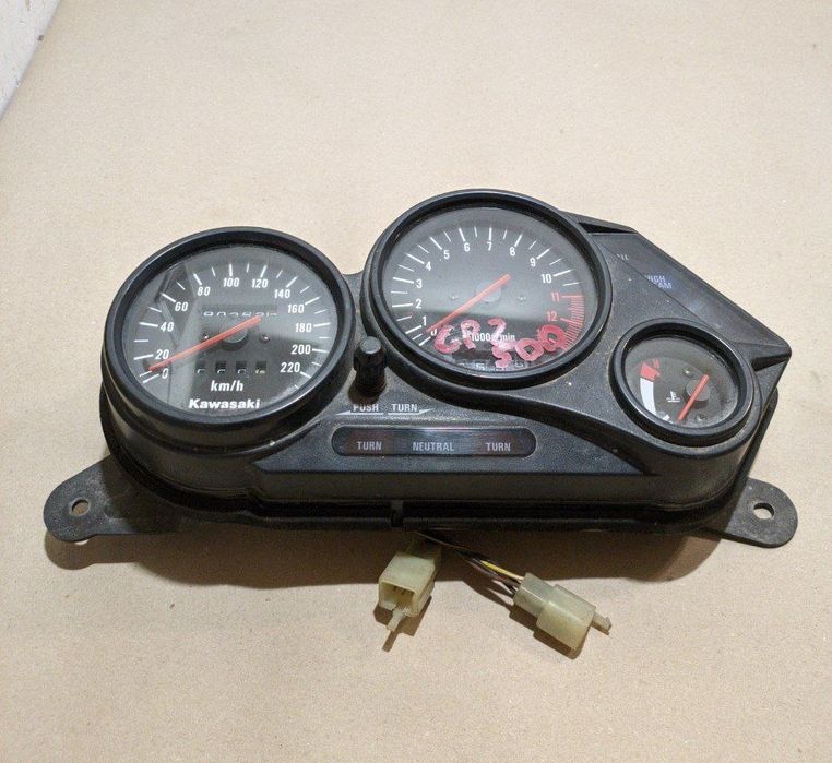 Приборная панель для Kawasaki gpz 500,