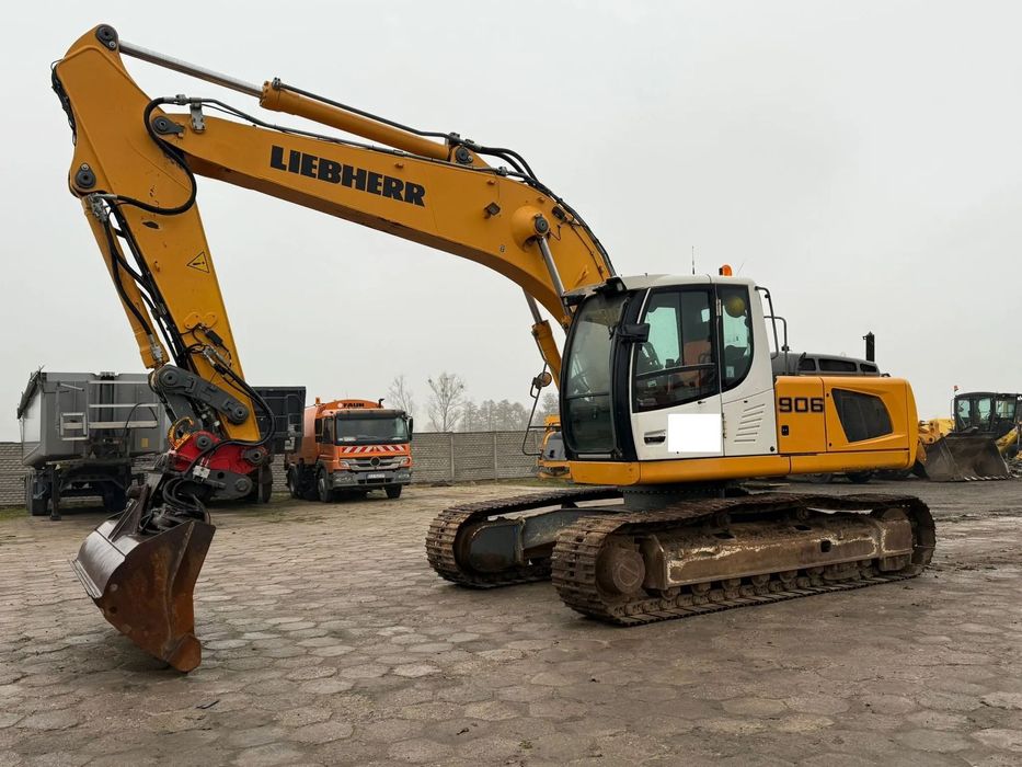 Liebherr 906  Koparka Liebherr 906