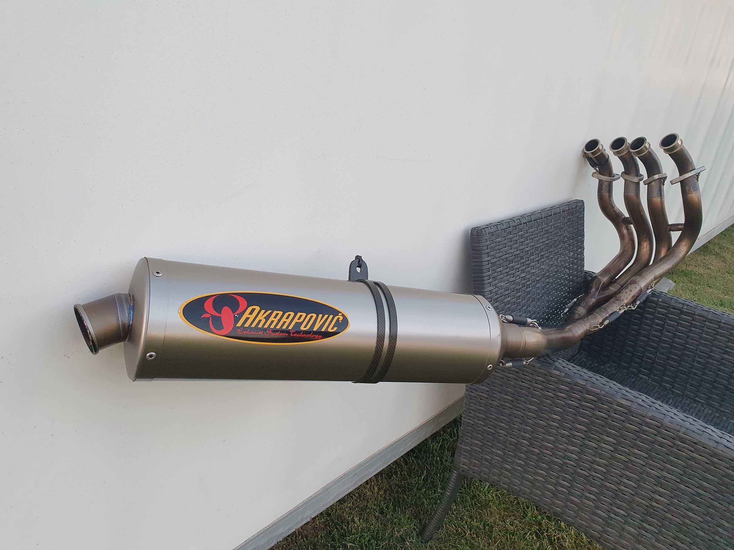 Yamaha YZF R6 YZF-R6 Tłumik Kolektory KPL Układ Akrapovic 99-2002