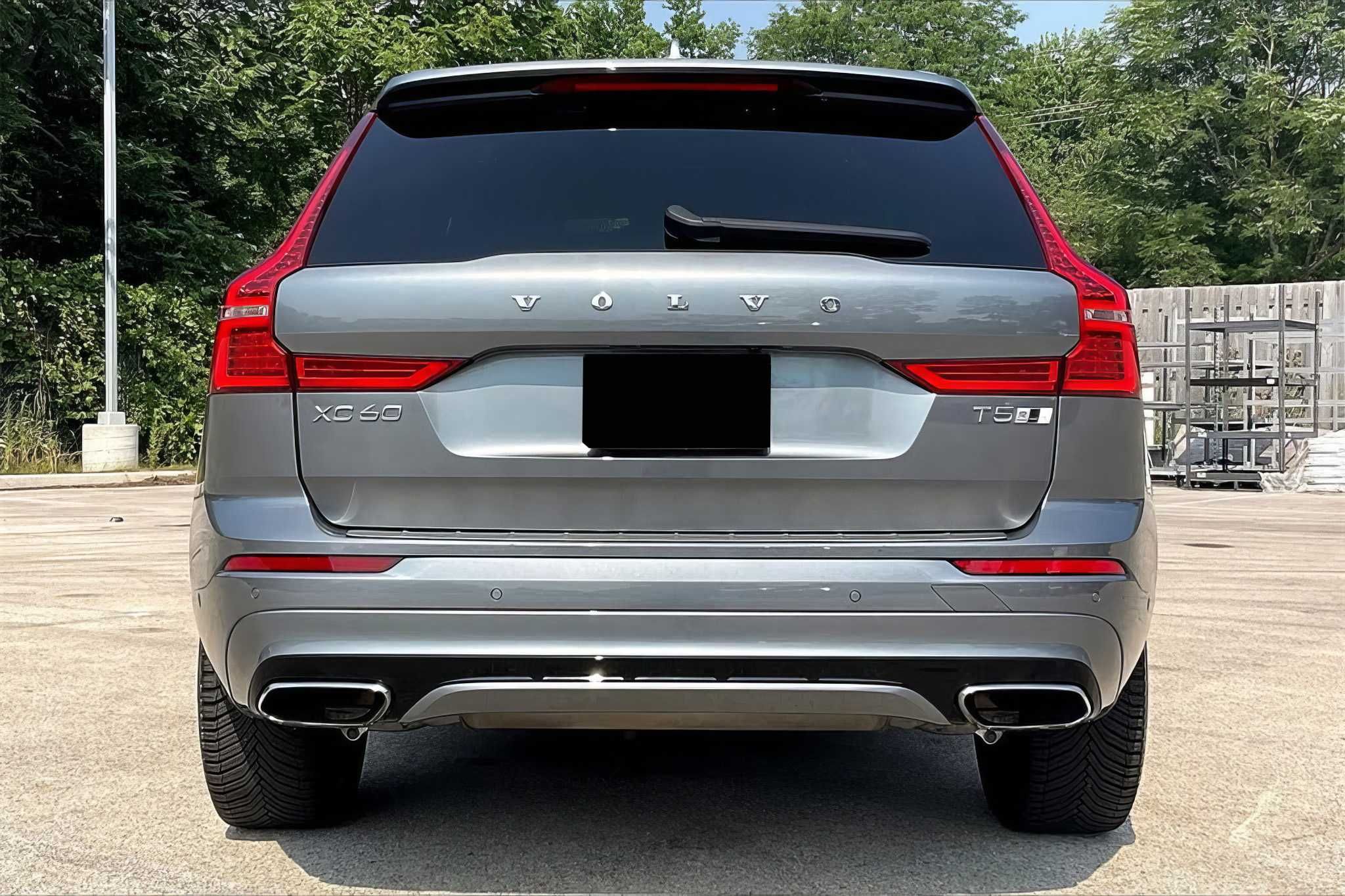 2020 Volvo XC60 T5 R-Design