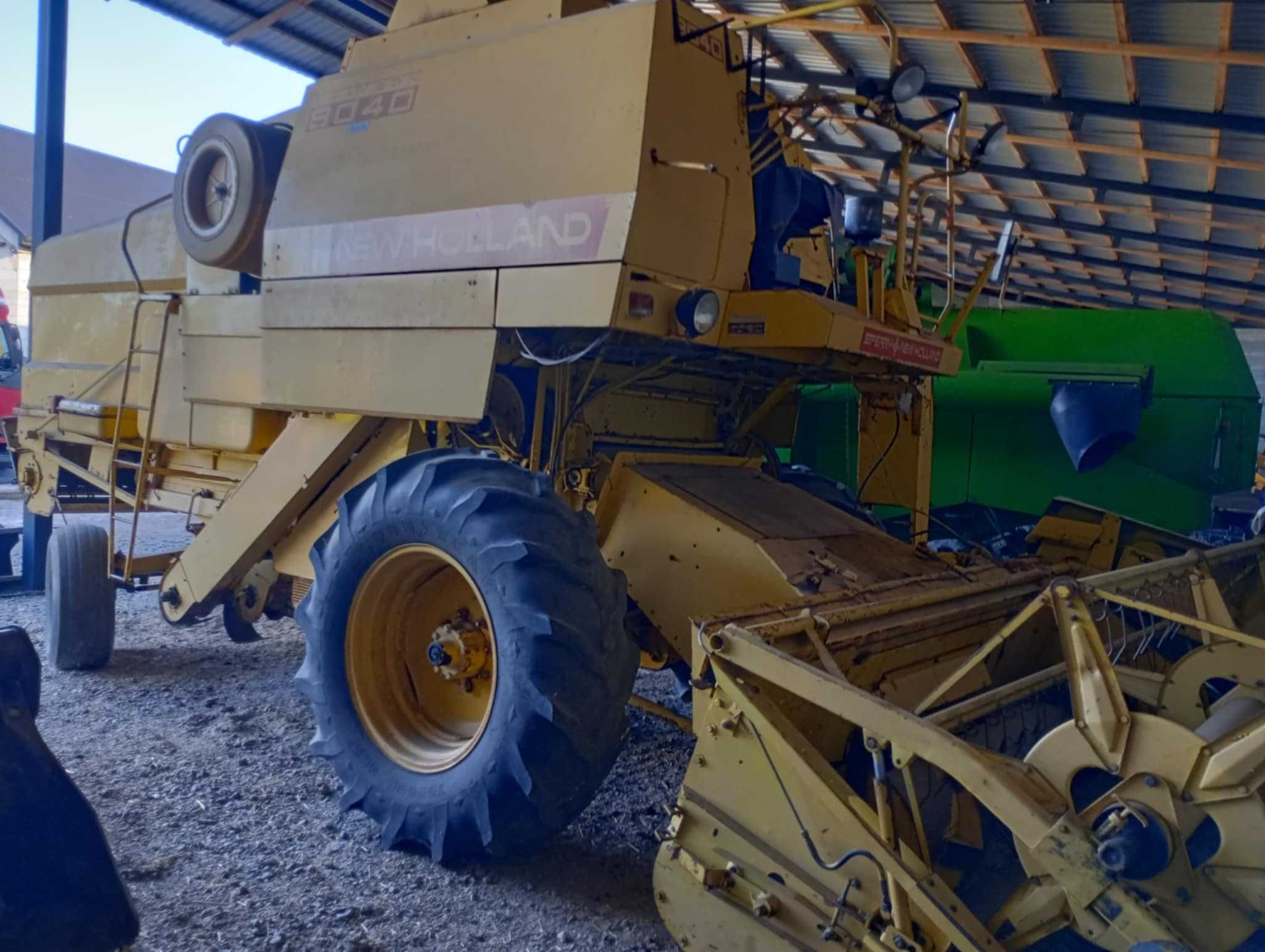 Kombajn  New Holland 8040  nie John Deere 795