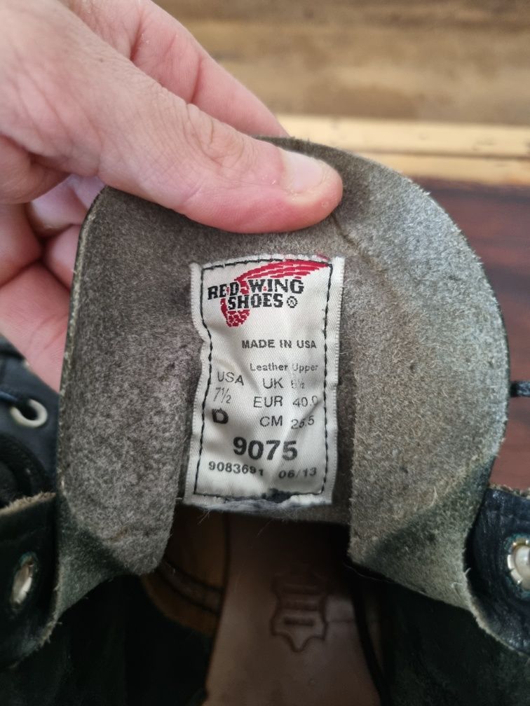 Botas Red Wing Modelo 6" Moc Toe 9075
