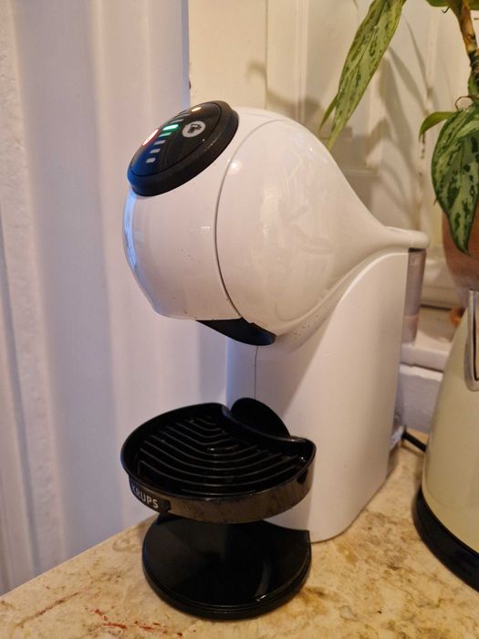 Máquina Nescafe Dolce Gusto