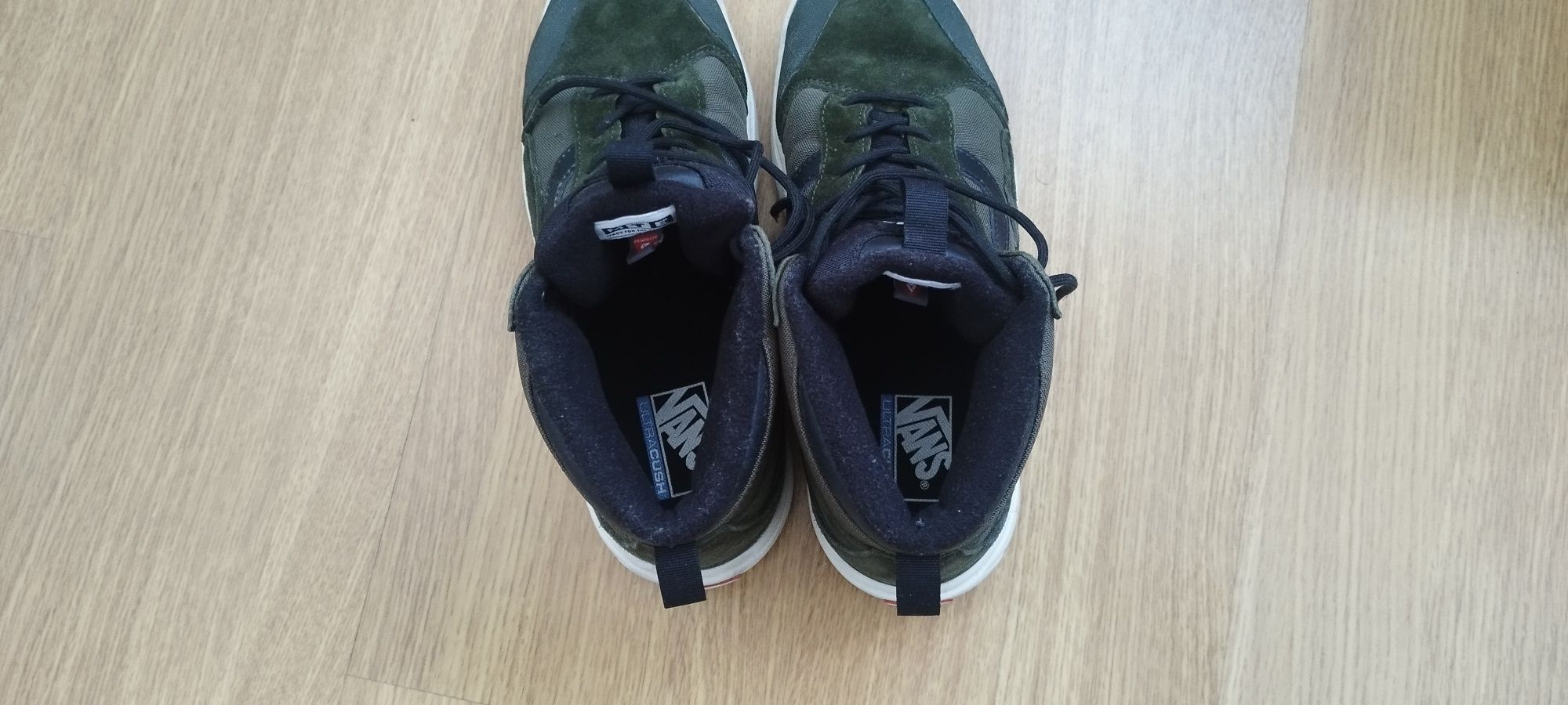 Sapatilha/Bota da Vans