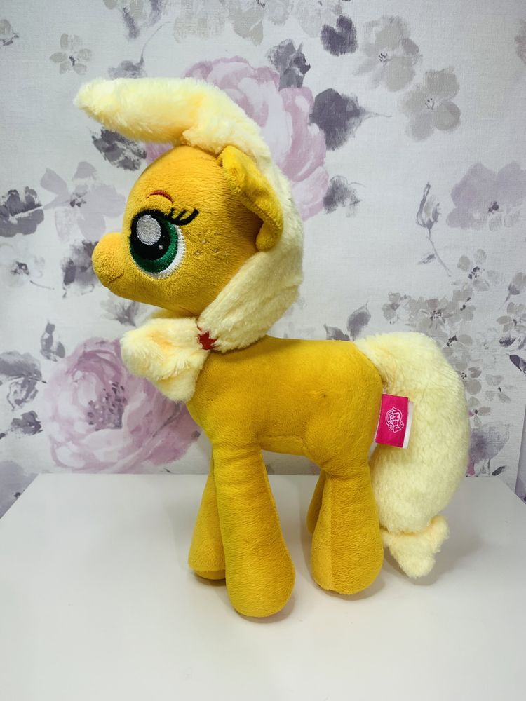 Duży pluszowy kucy My Little Pony Applejack, Hasbro, maskotka