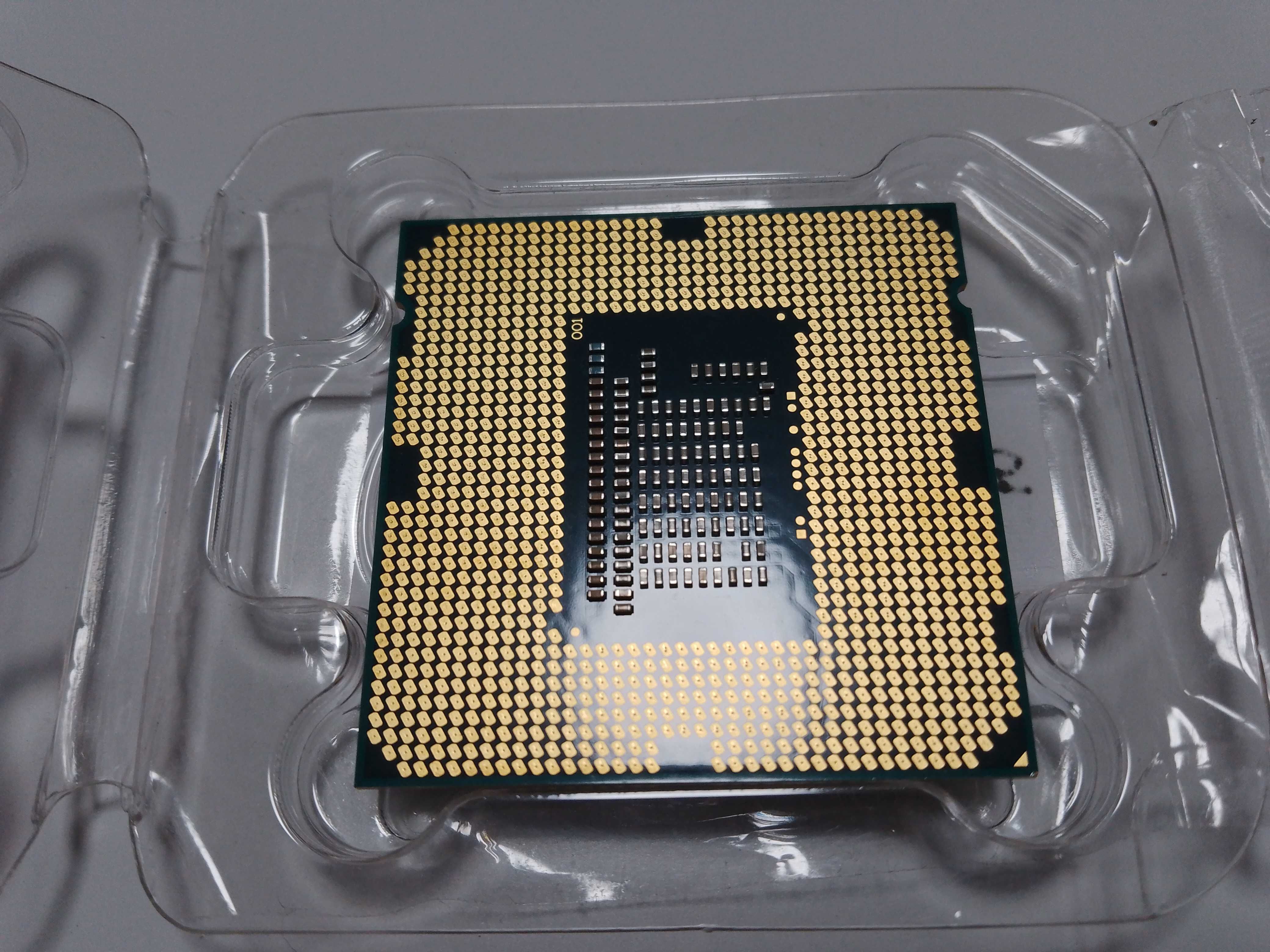 Процесор Intel Core G2020 (LGA1155 / 2х 2,9GHz /3M кеш/HD Graphics)