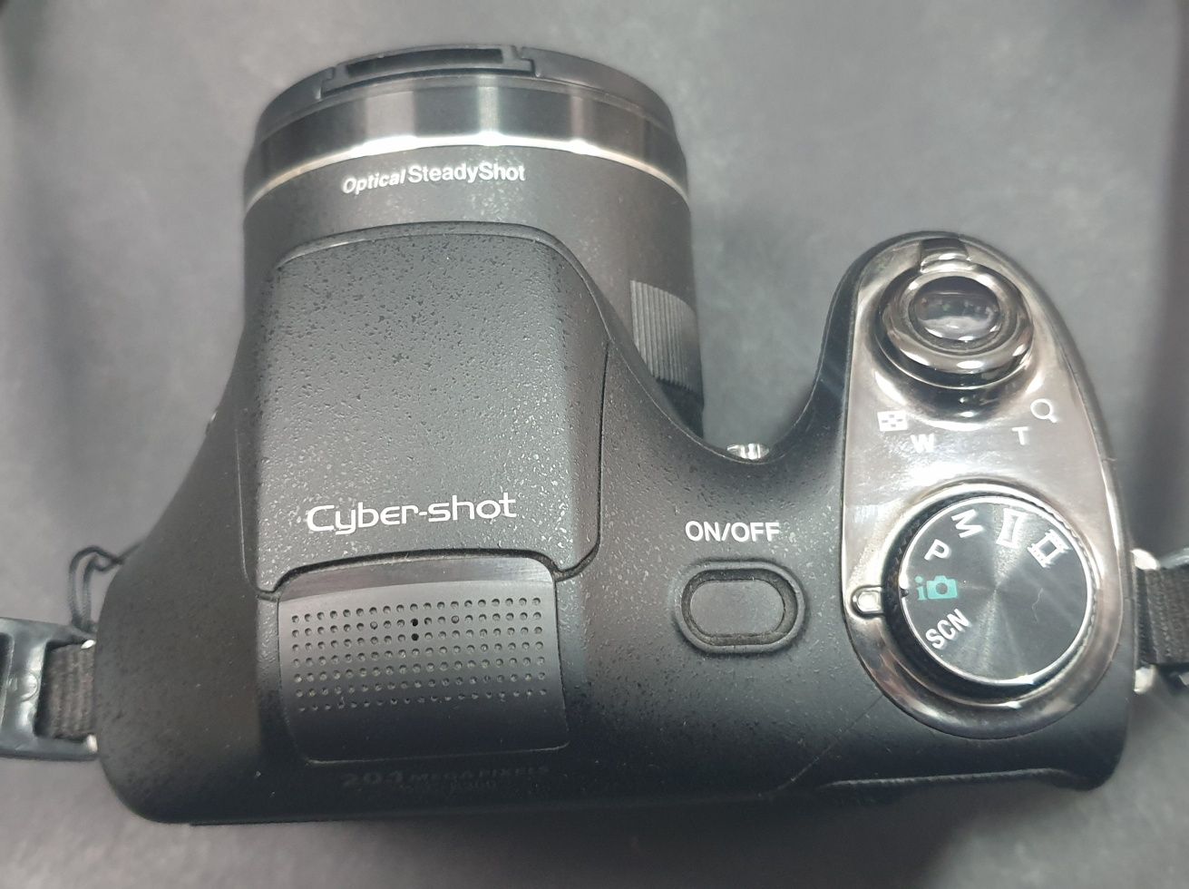 SONY Cybershoot DSC-H300