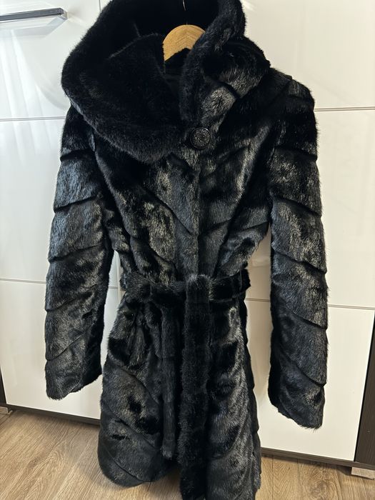 Шуба штучка в ідеальному стані
