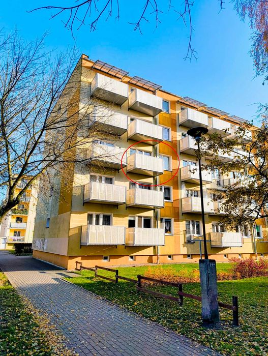 Mieszkanie 37.5m kw z balkonem i piwnicą