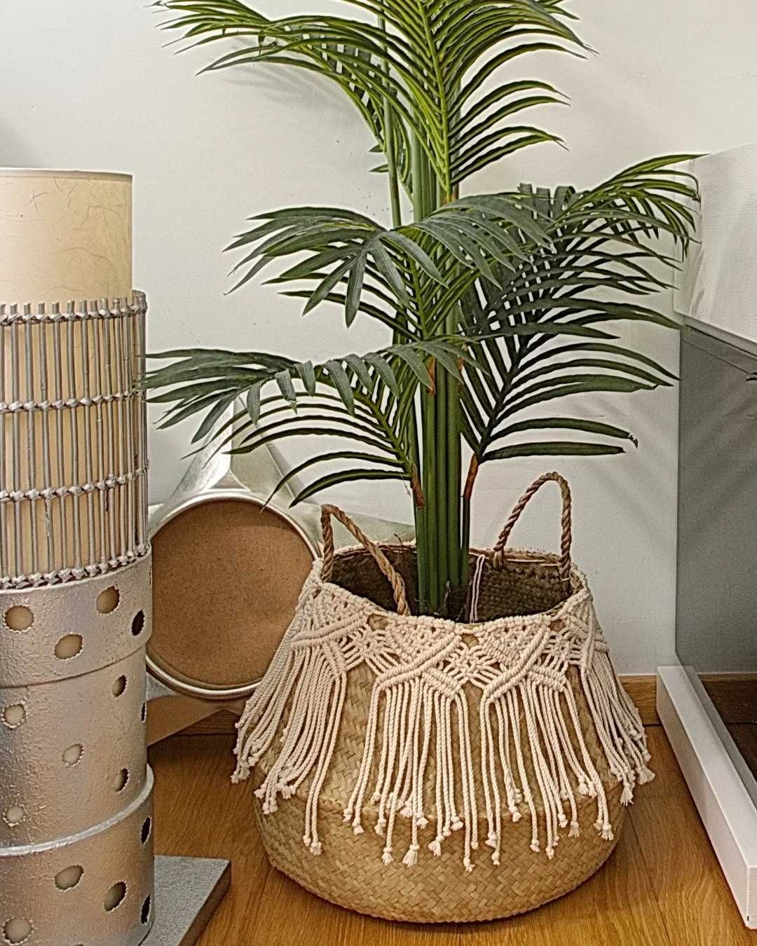 Cesto em vime decorado com macramé