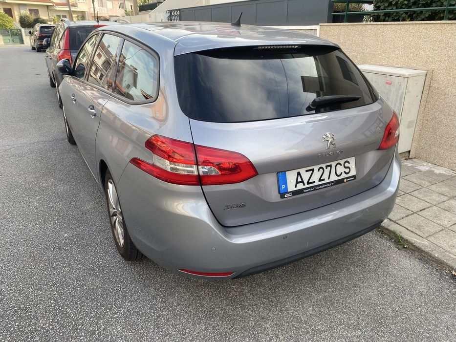 Peugeot 308 SW 1.2 130cv