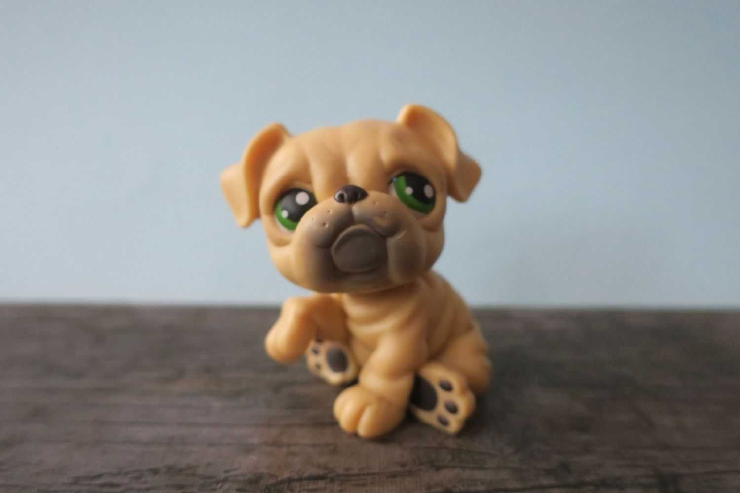 Figurka buldog Littlest Pet Shop LPS