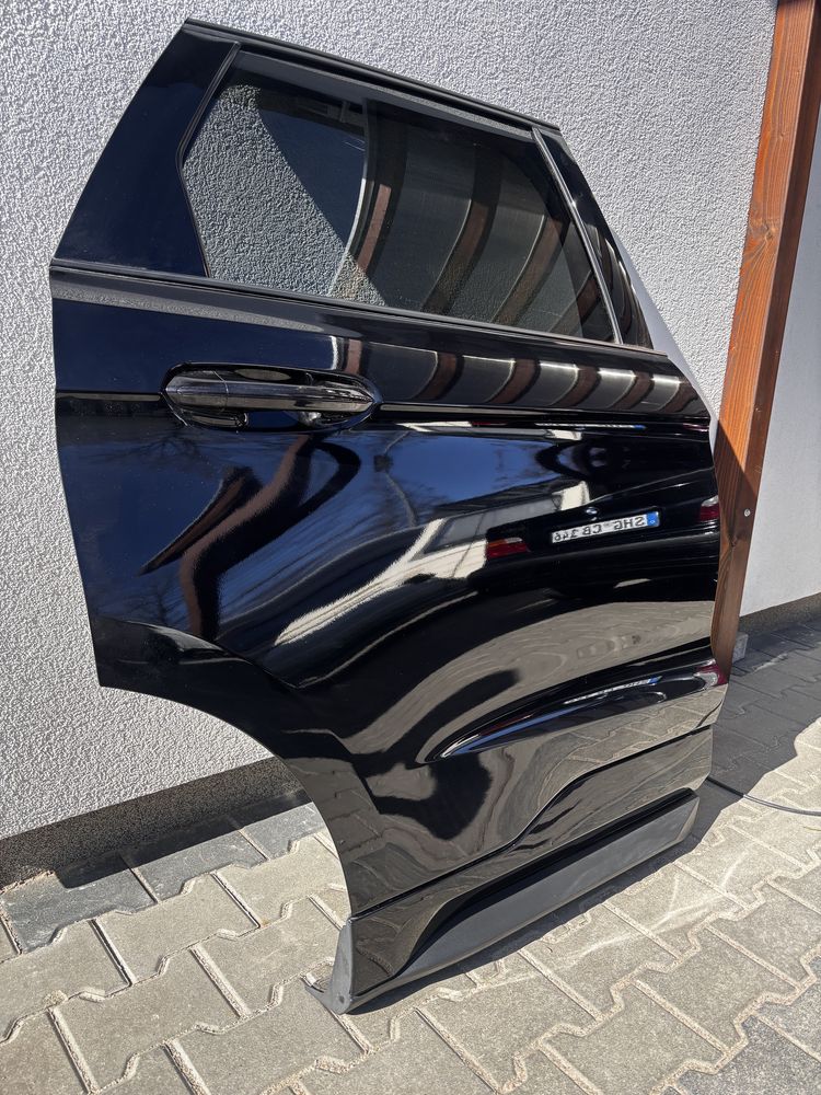 Drzwi prawy  tył Ford Edge ST line UM