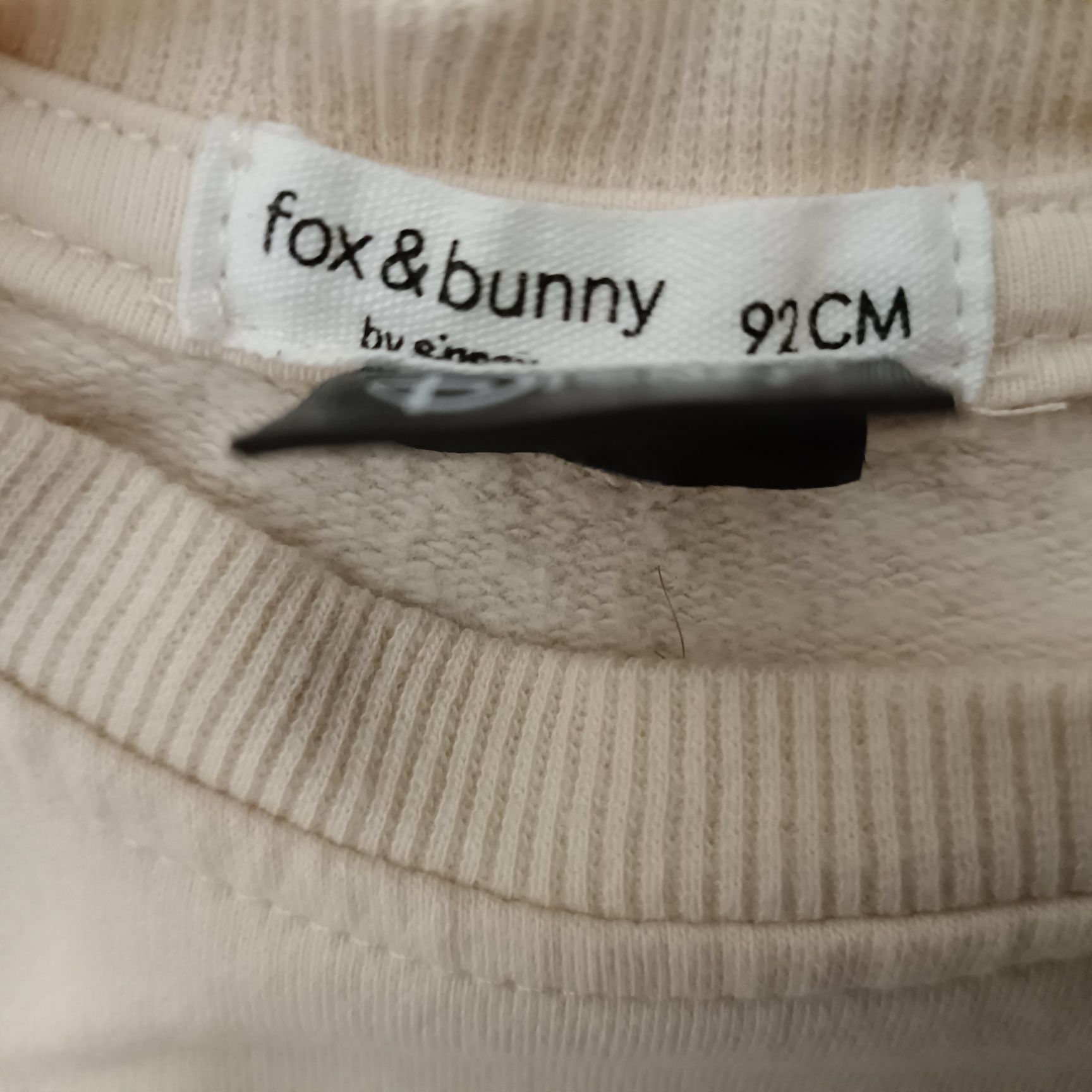 Dres dziewczęcy bluza z falbanką i spodnie rozm.92 Fox&Bunny