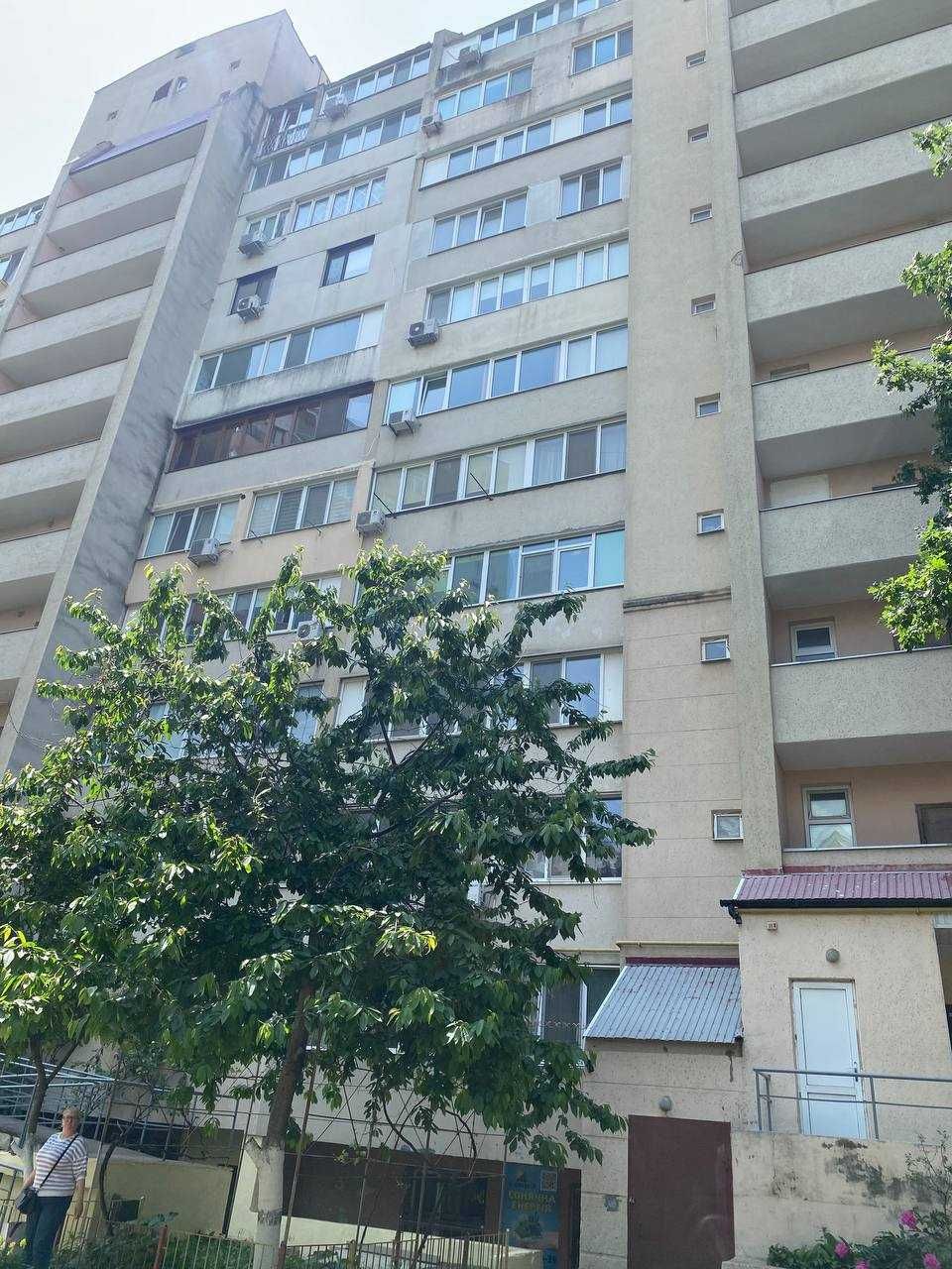 Продам  евродвушку с супер  еремонтом в кирпичном новом доме.