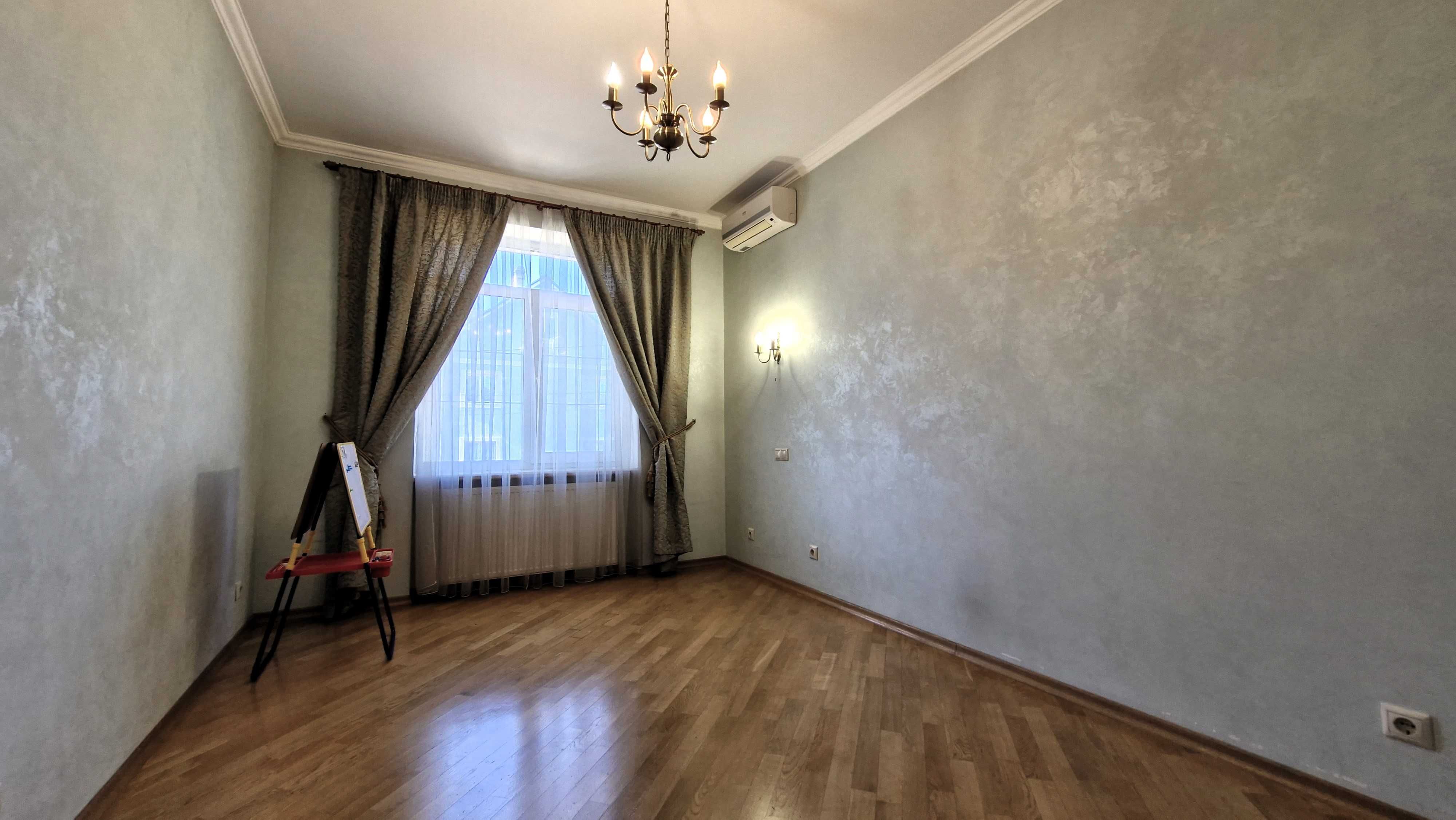 Продаж будинку 340 м², 10 сот, Софіївська Борщагівка, ВІДЕО ОГЛЯД!