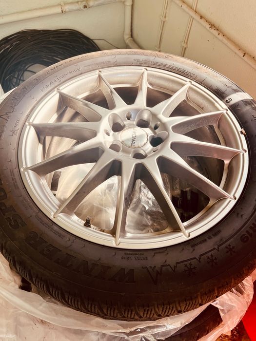 Jantes + pneus 235/55 R19  dois jogos completos em perfeito estado