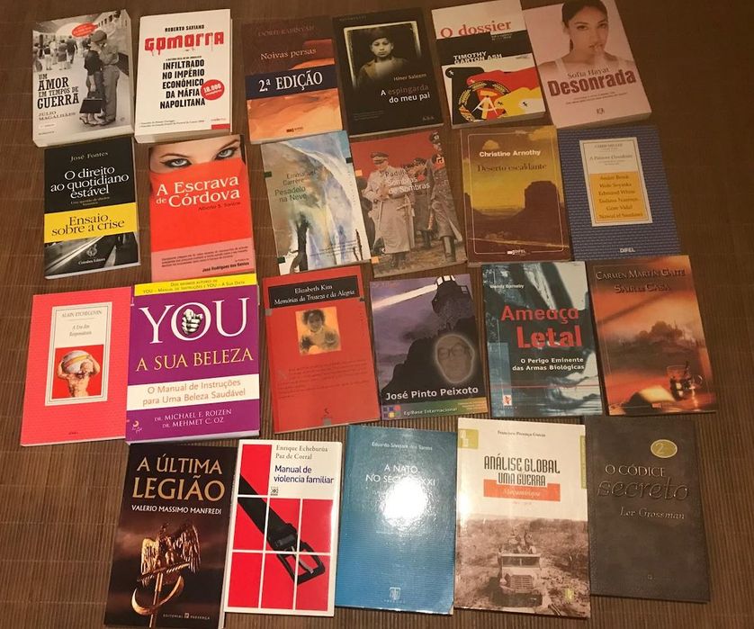 Livros de suspense, romances e outros