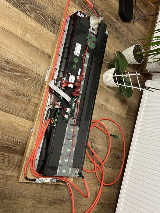 Акумуляторна батарея 9.2квт .резервного живлення