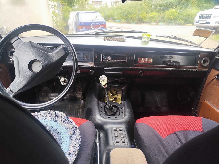 Автомобиль Волга 24