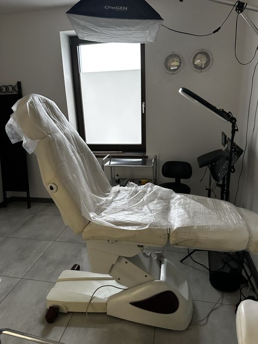 Elektryczny fotel-leżanka