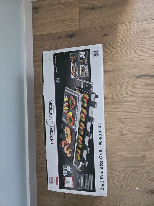 Nowy grill plus tacki do raclette