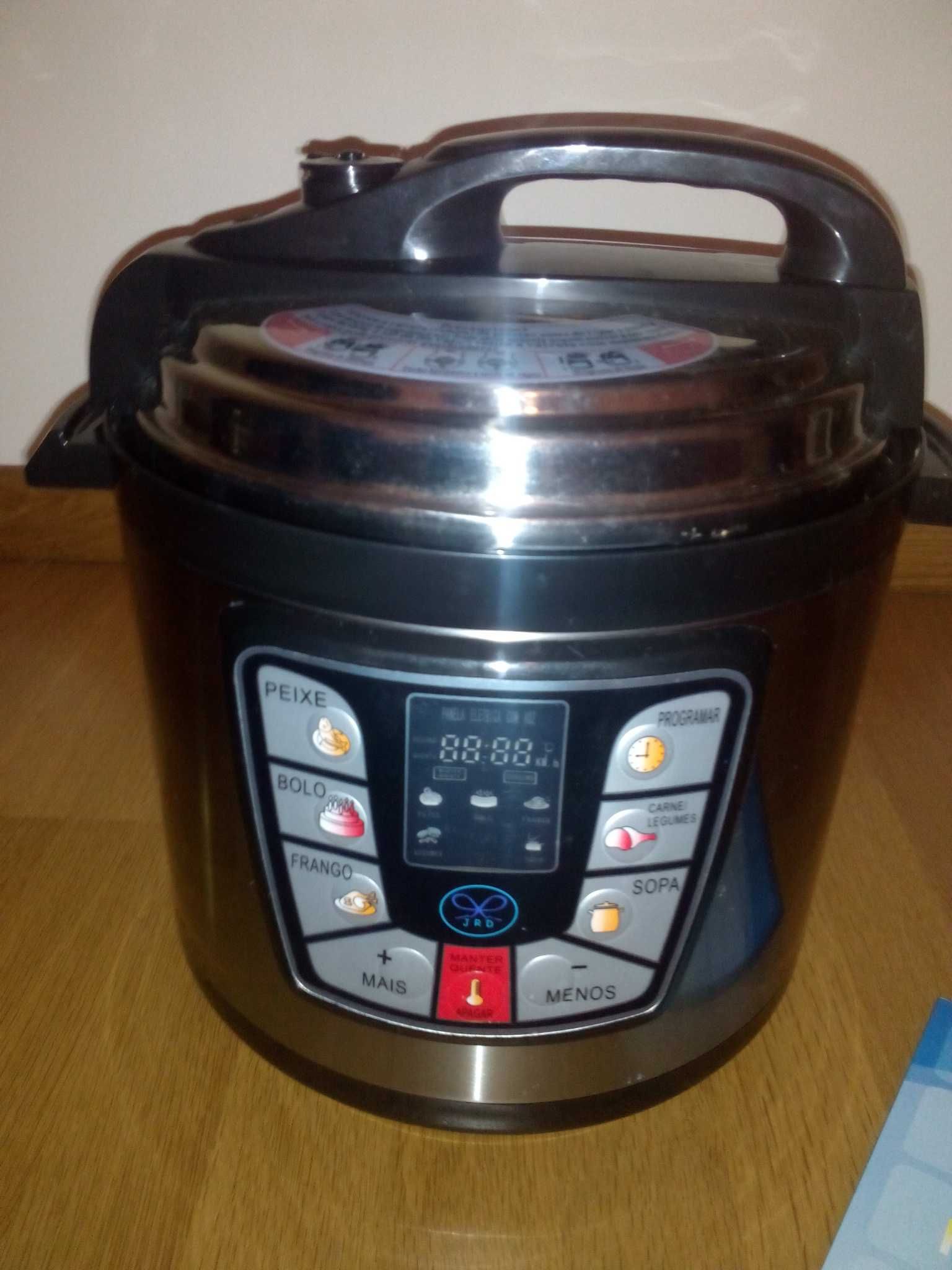 Panela/Robot NOVA e com receitas