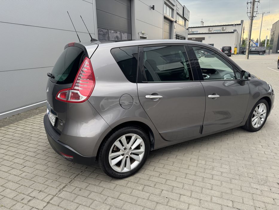 Renault Scénic III 2.0 dCi • 2010 • Diesel • Zadbany