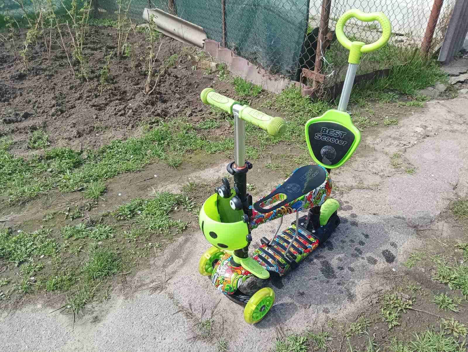 Продам дитячий самокат 3в1
