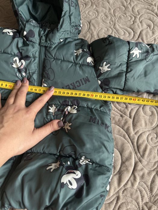 Куртка H&M 104 демісезон холодна осінь терла зима.