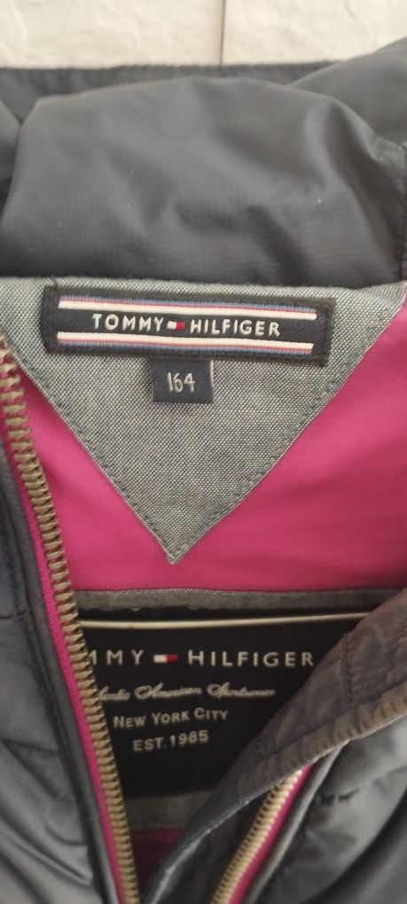 Tommy Hilfiger kurtka puchowa S