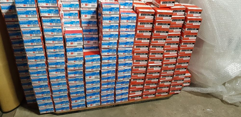 Продам саморізи Німецької фірми fischer.