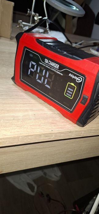 Зарядное устройство для авто 12в(10а), 24в(5а)