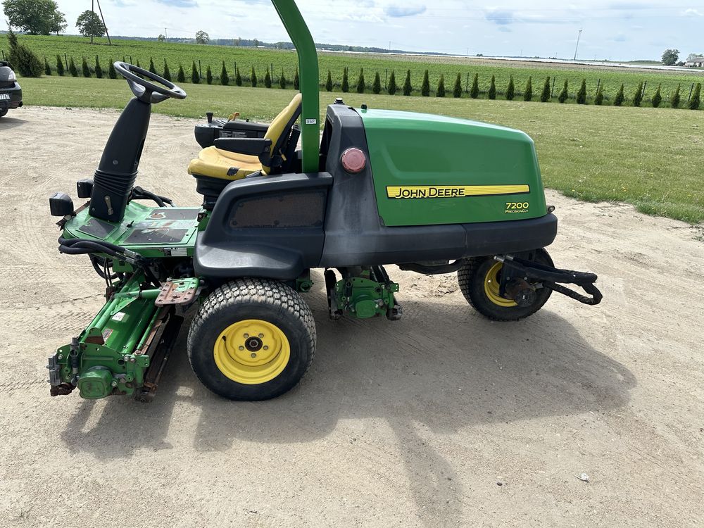 John Deere 7200 precision cut wrzecionowa traktorek kosiarka