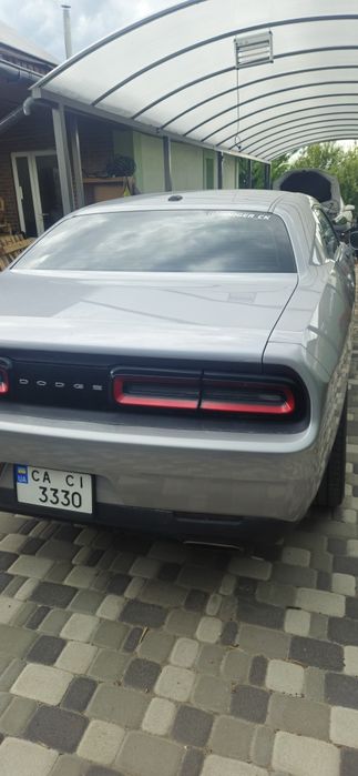 Продам dodge challenger 3.6