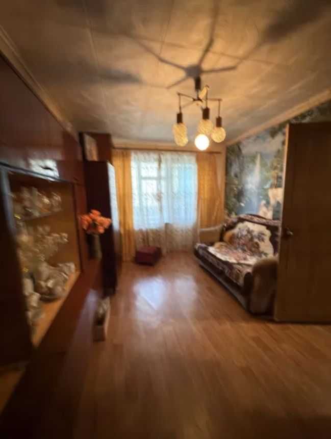 2 кім в багатоповерхівці район КАЛИНОВА (716624)