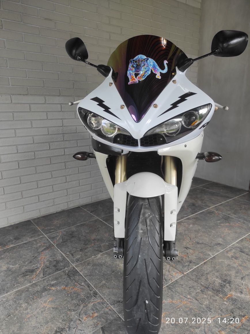 Yamaha R6 2005 рік
