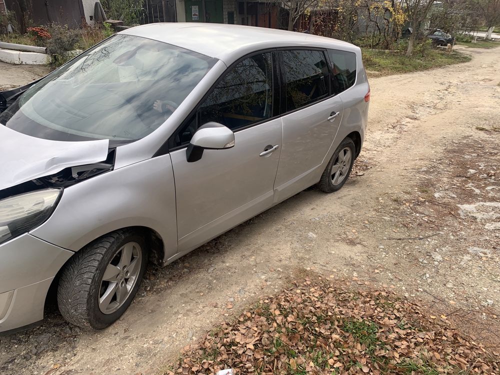 АвтоРозбока Шрот Renault Grand Scenic3 2010рік 1.5 дсі